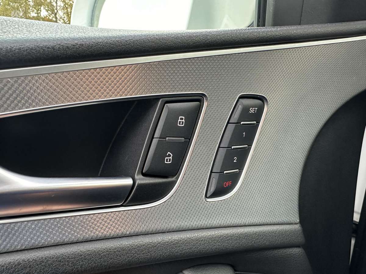 Audi A6, 3.0 l., universalas