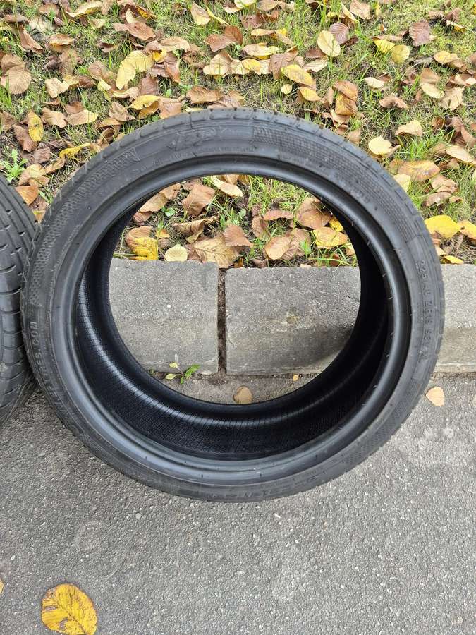 Accelera, summer 225/40 R19