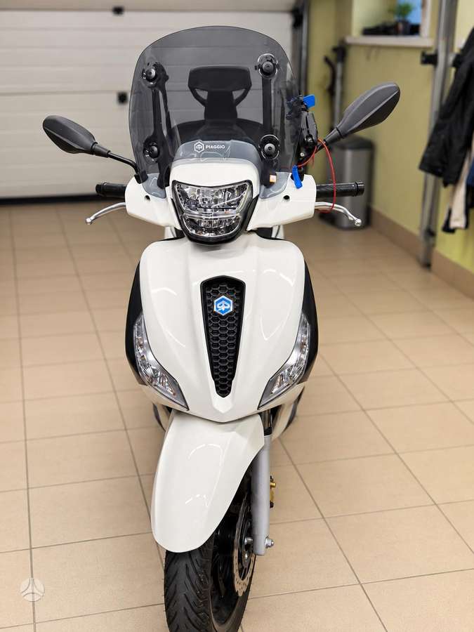 Piaggio Medley 150cc, мотороллеры / мопеды