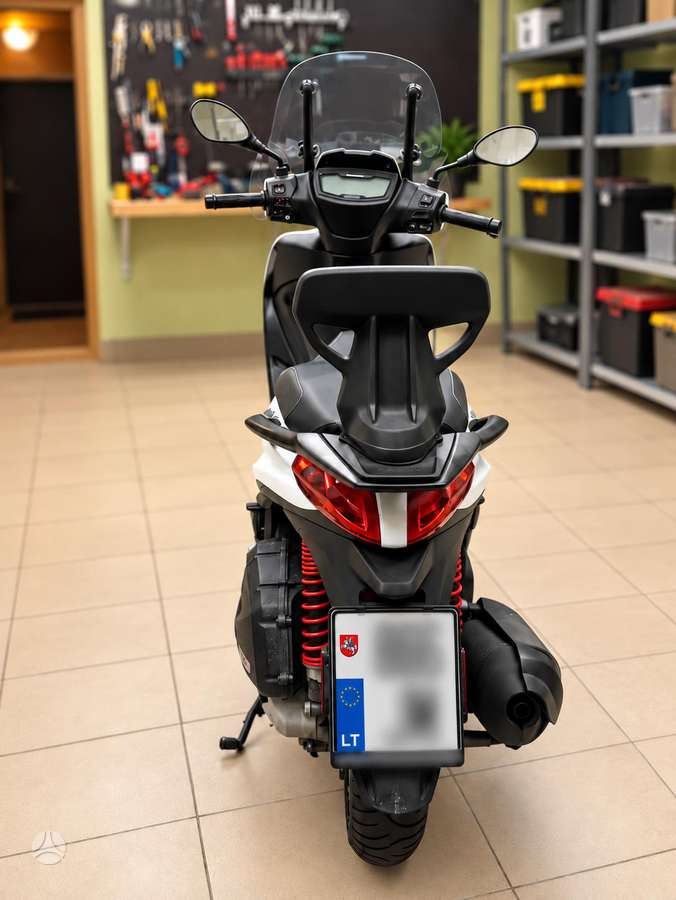Piaggio Medley 150cc, мотороллеры / мопеды