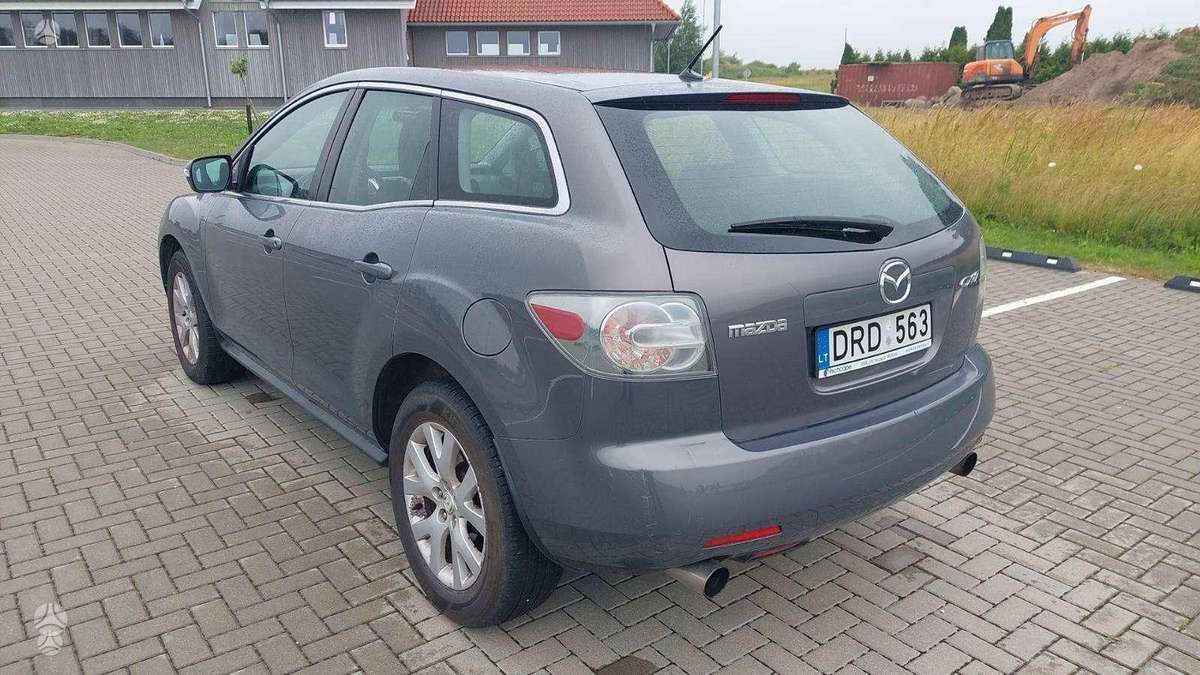 Mazda CX-7, 2.3 l., off-road / crossover