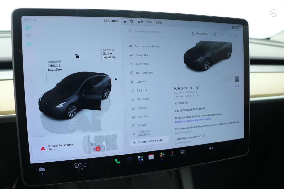 Tesla Model Y, 82 kWh, off-road / crossover