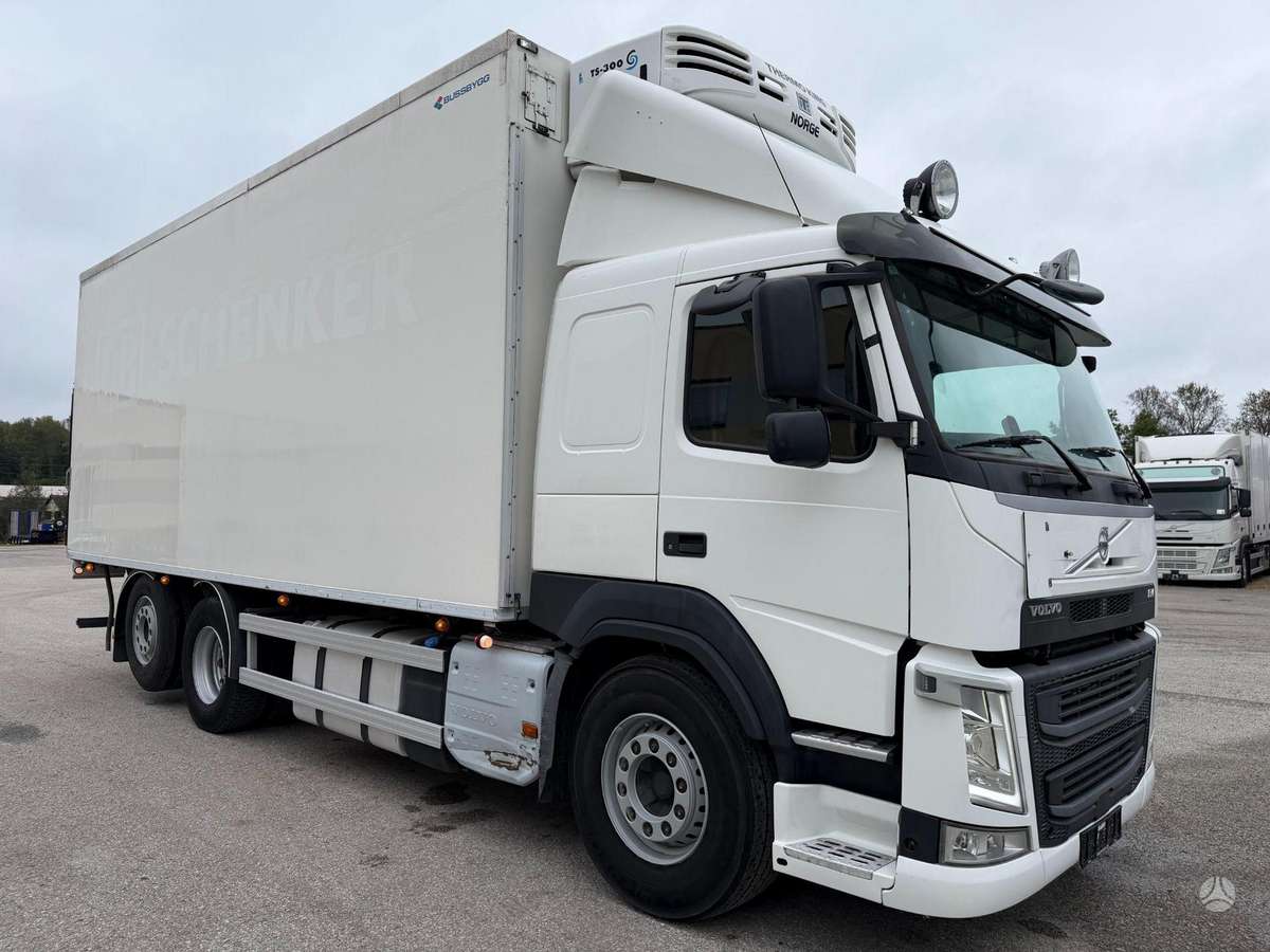 Volvo FM460, refrigerated trucks