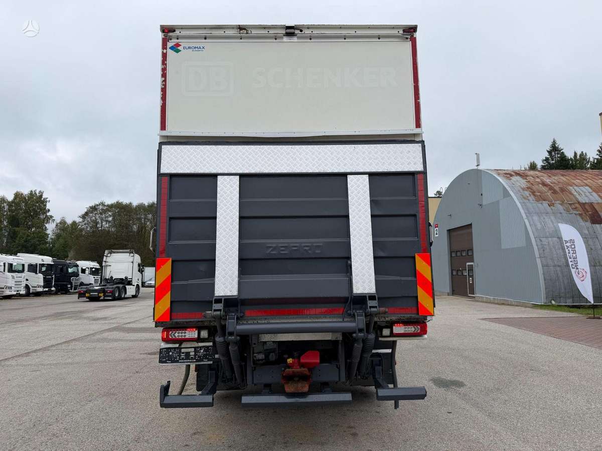 Volvo FM460, refrigerated trucks