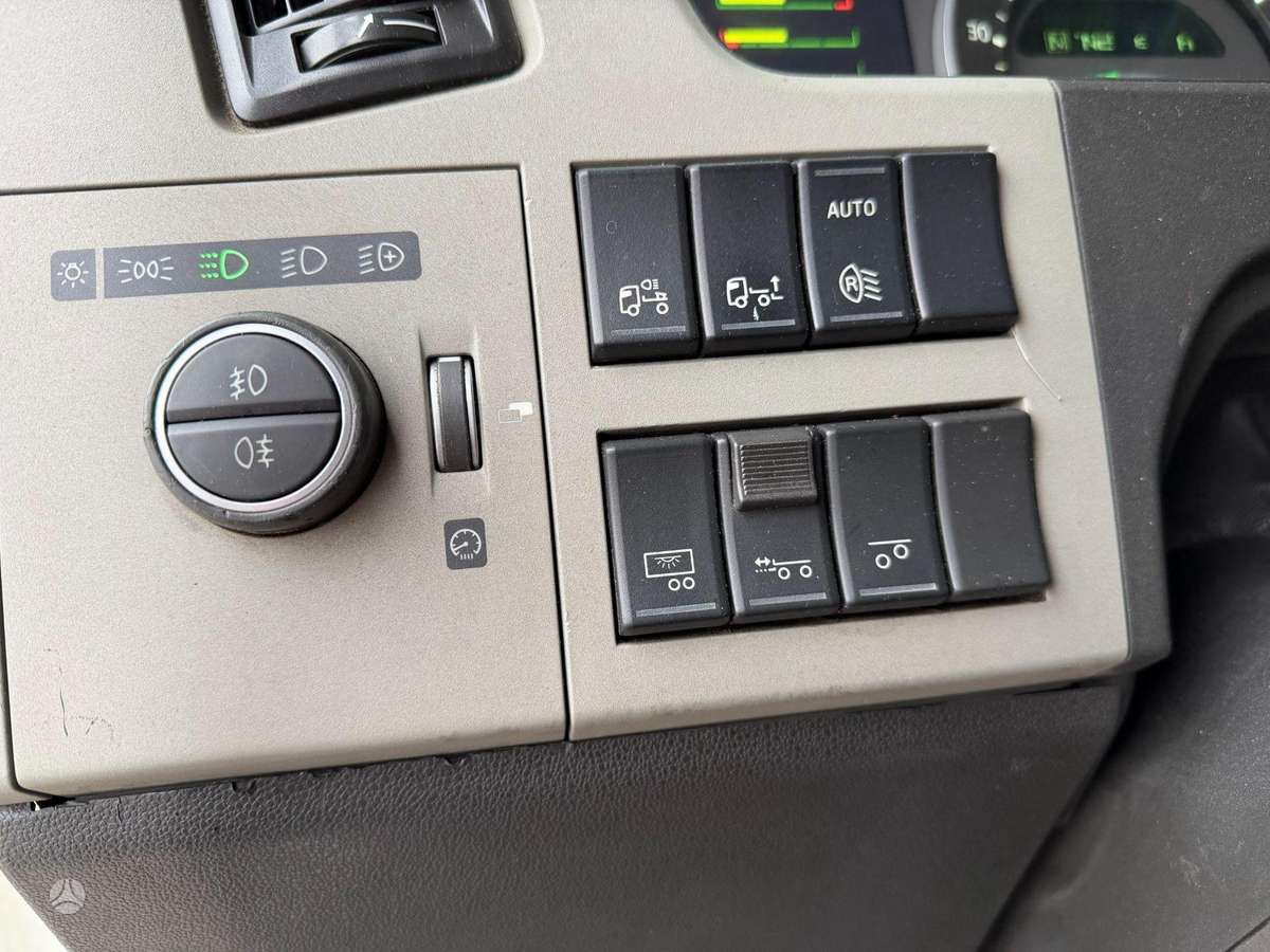 Volvo FM460, šaldytuvai