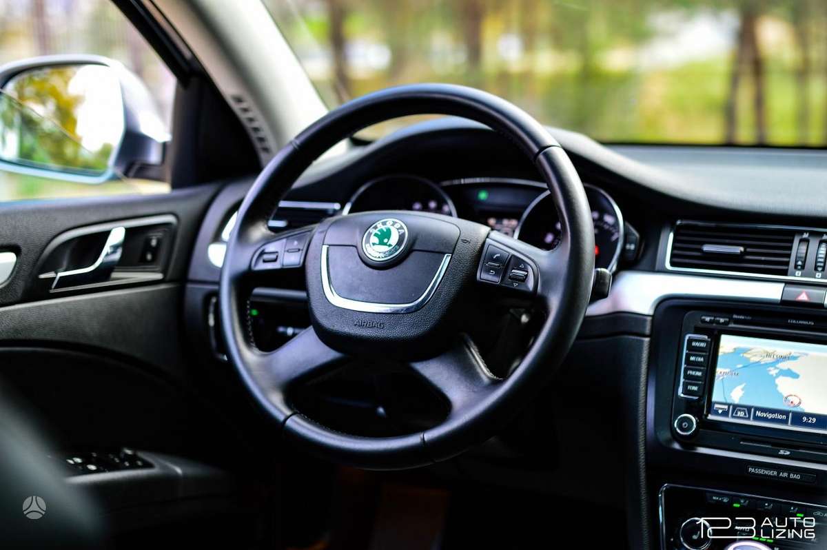 Skoda Superb, 2.0 l., wagon