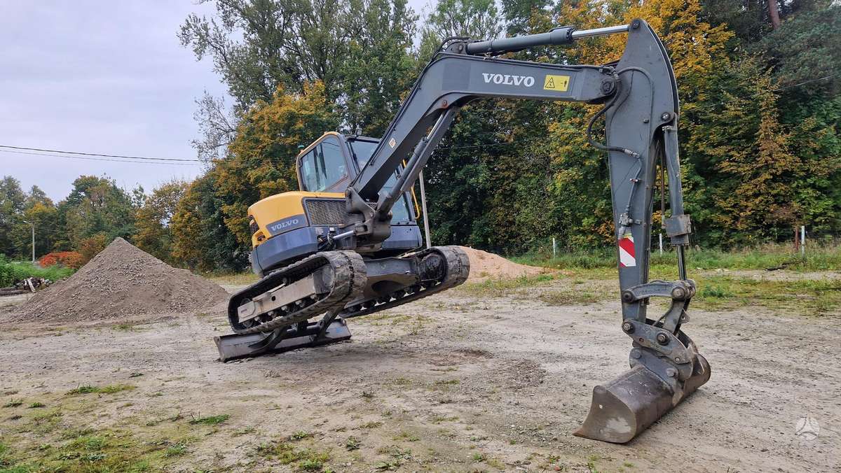Volvo ECR88D, ekskavatori