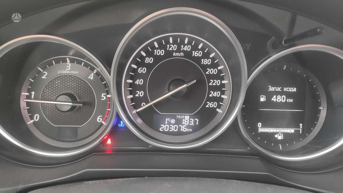 Mazda 6, 2.2 l., universalas