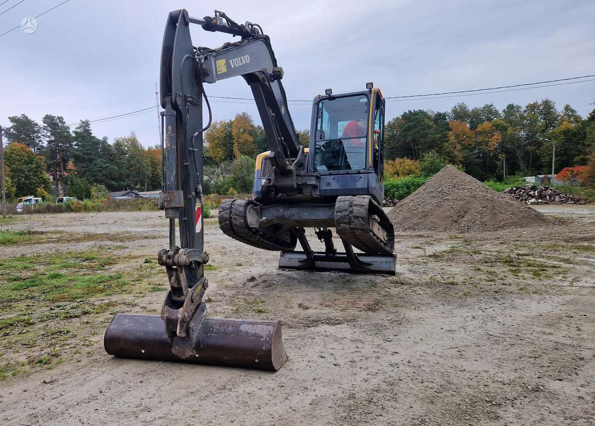 Volvo ECR88D, ekskavatori