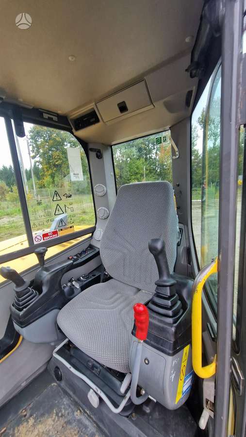 Volvo ECR88D, excavator