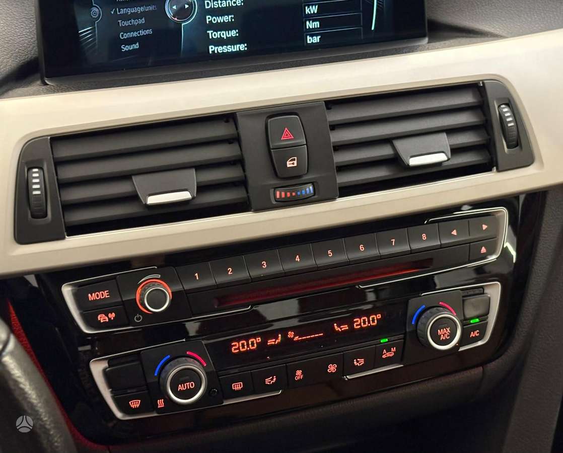BMW 320, 2.0 l., Седан