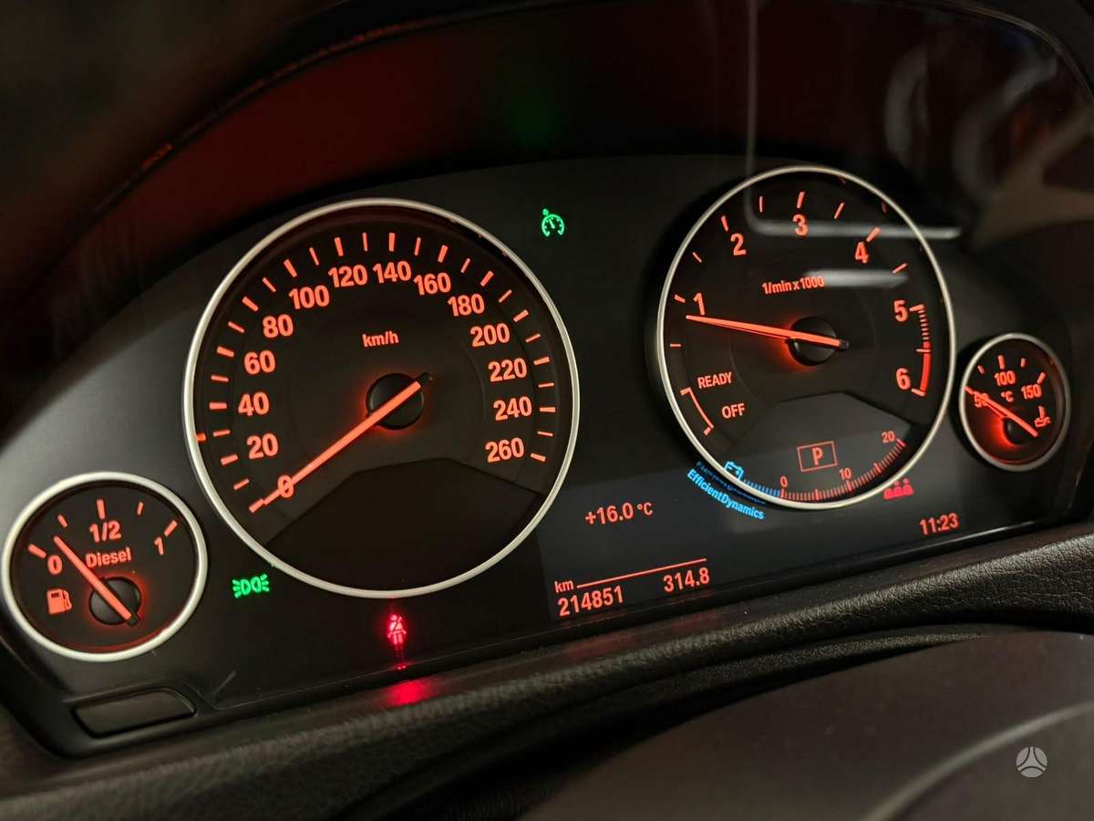 BMW 320, 2.0 l., Седан