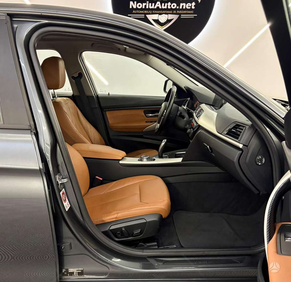 BMW 320, 2.0 l., Седан