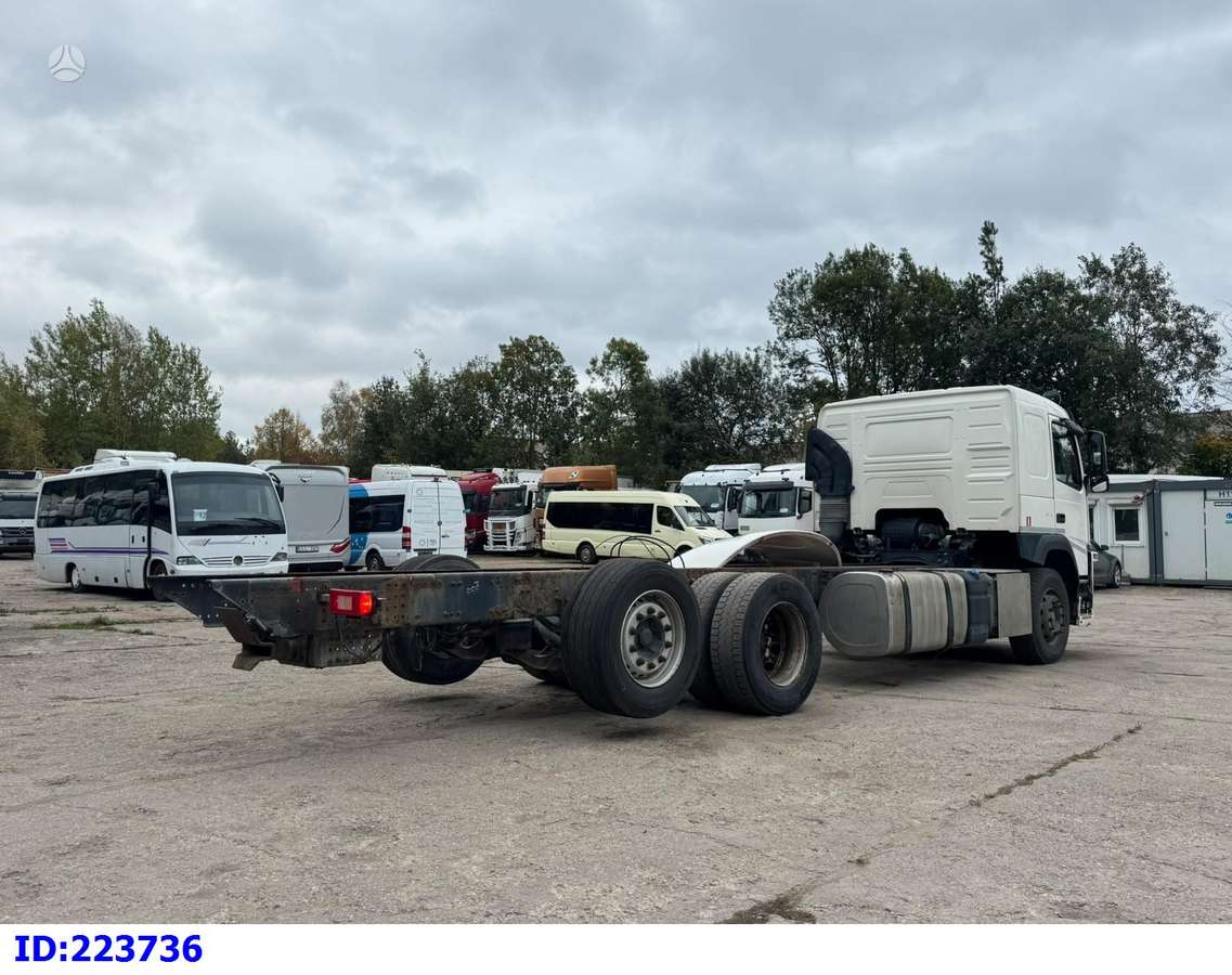 Volvo FM 450 6x2 Euro6, шасси