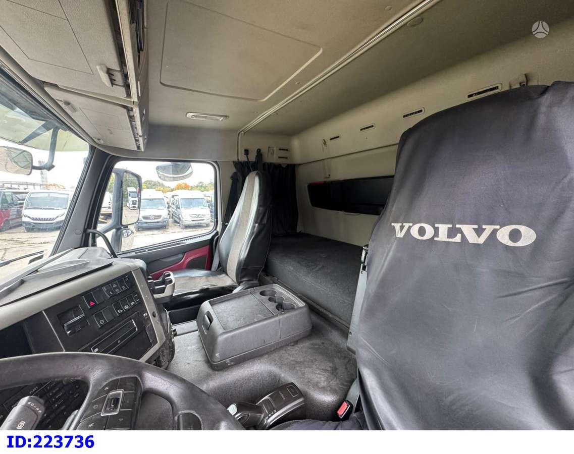 Volvo FM 450 6x2 Euro6, шасси