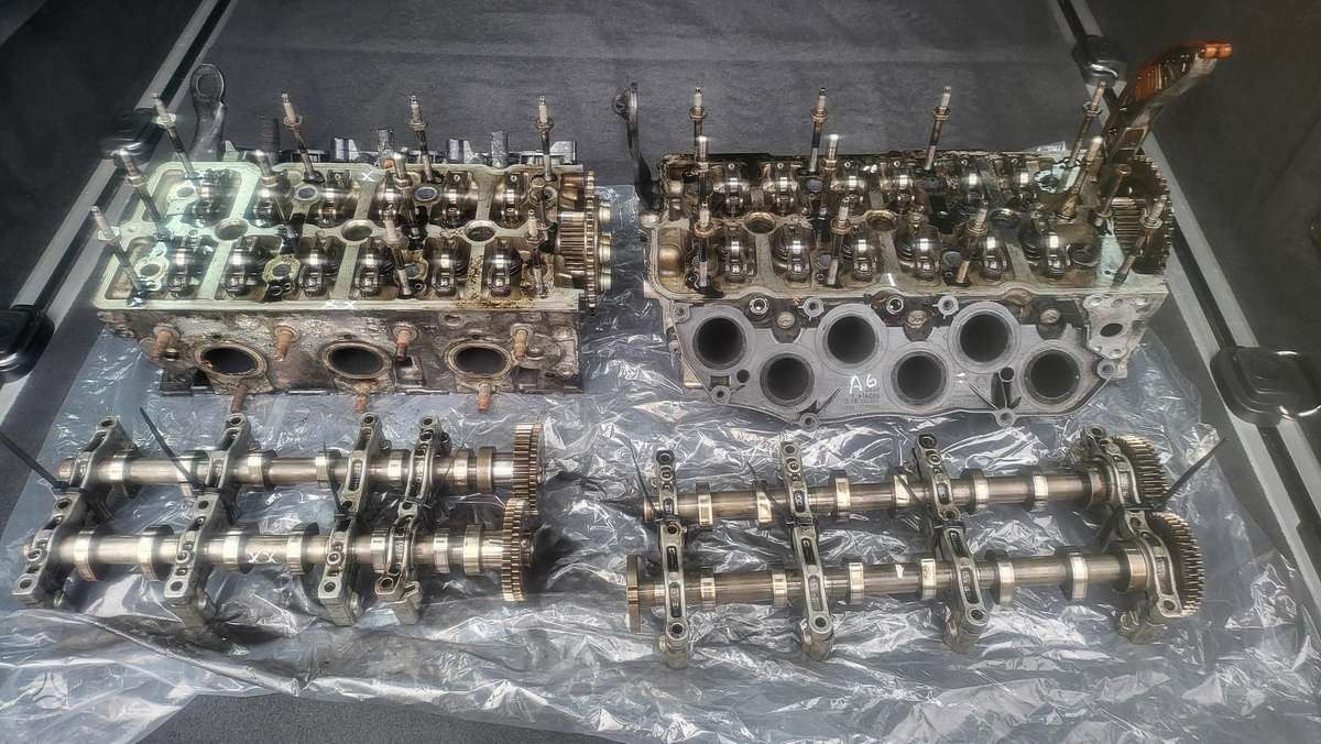 Audi A6 variklio detalės