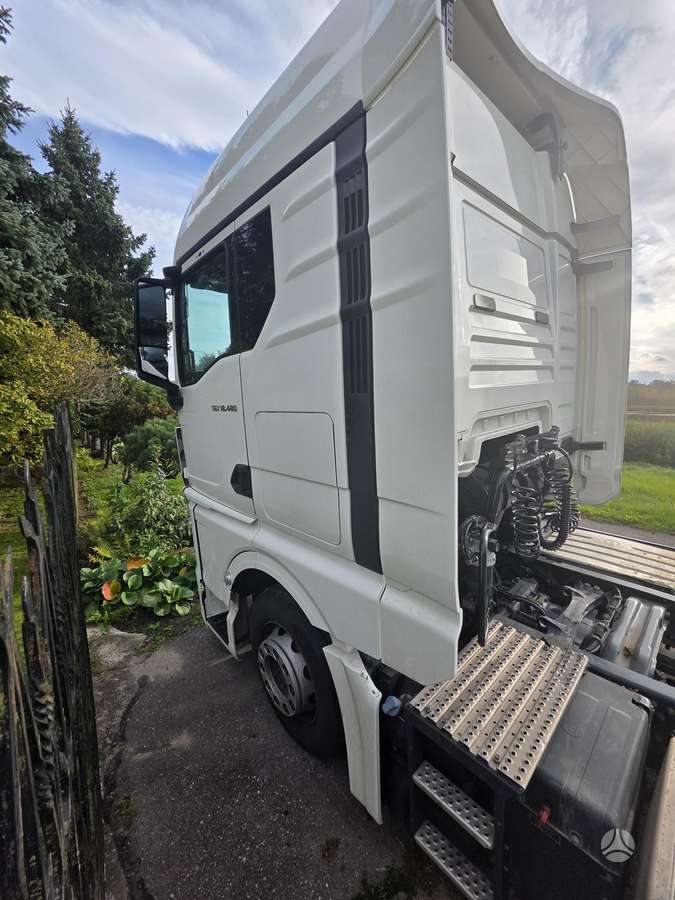 MAN TGX, 2 miegamosios vietos