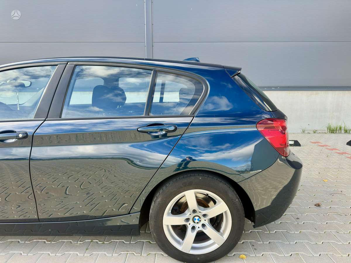 BMW 120, 2.0 l., hatchback