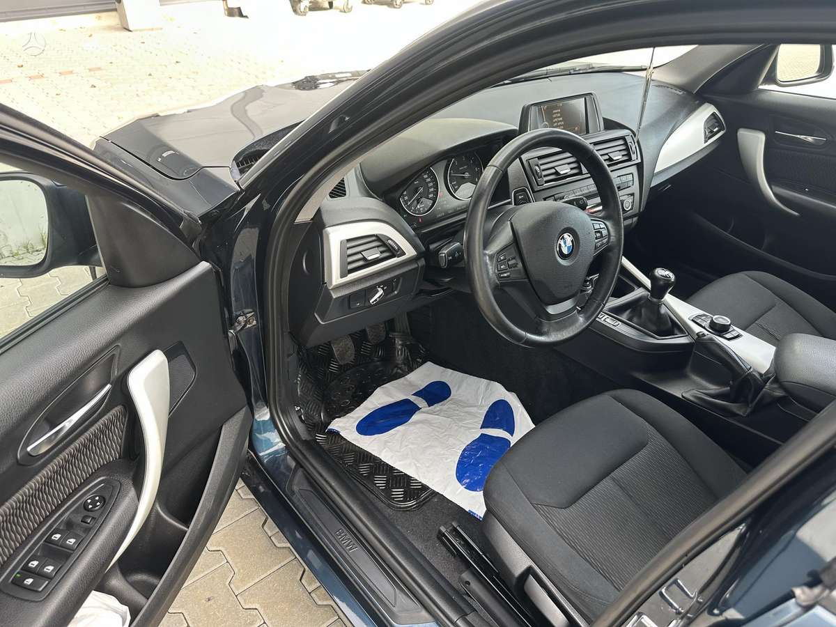 BMW 120, 2.0 l., Хэтчбек