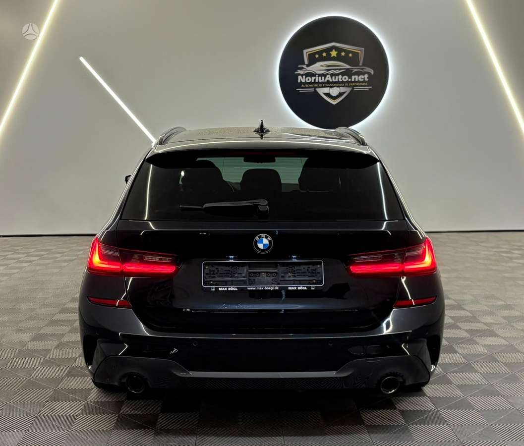 BMW 320, 2.0 l., wagon