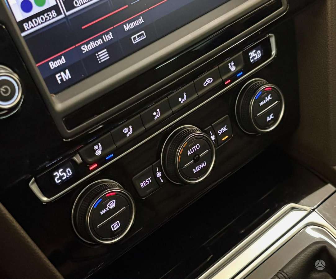 Volkswagen Passat, 2.0 l., Универсал