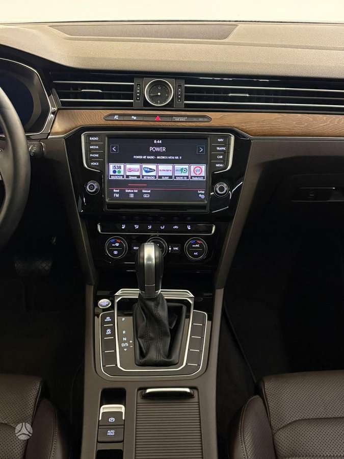 Volkswagen Passat, 2.0 l., Универсал
