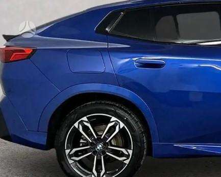 BMW iX2 Auto ardomas platesnė info telefonu
