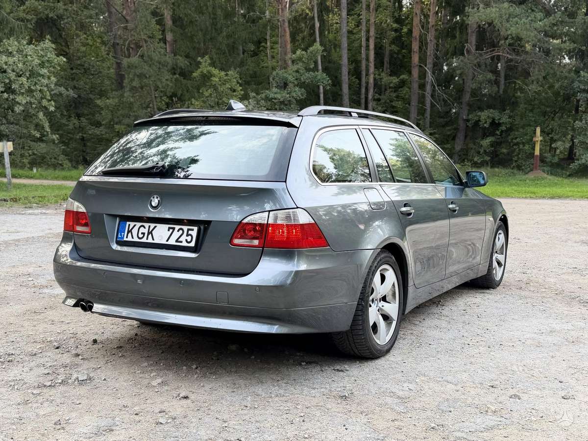 BMW 525, 3.0 l., Универсал