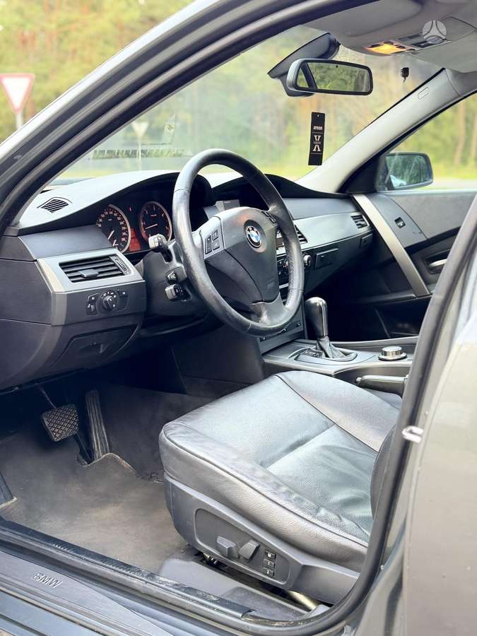 BMW 525, 3.0 l., Универсал