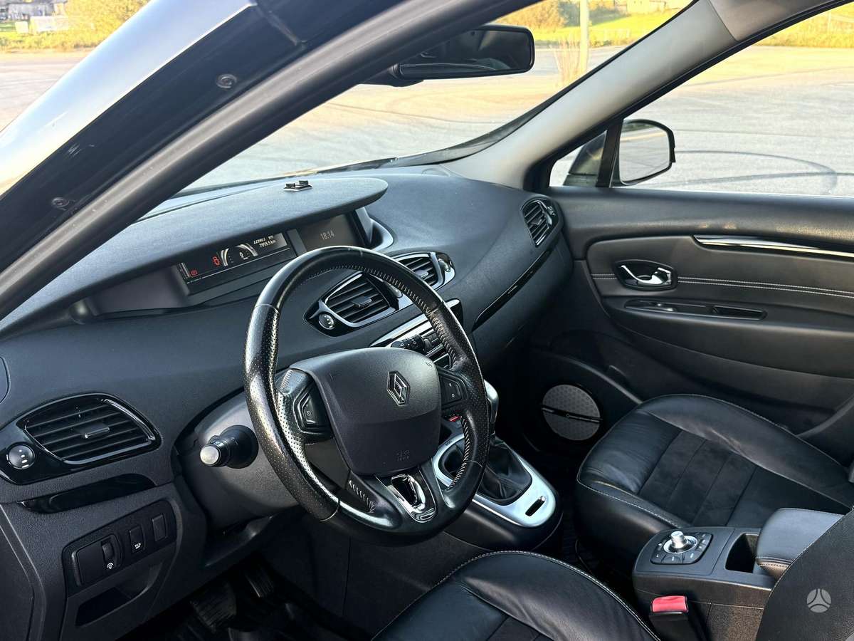 Renault Scenic, 1.5 l., Минивэн