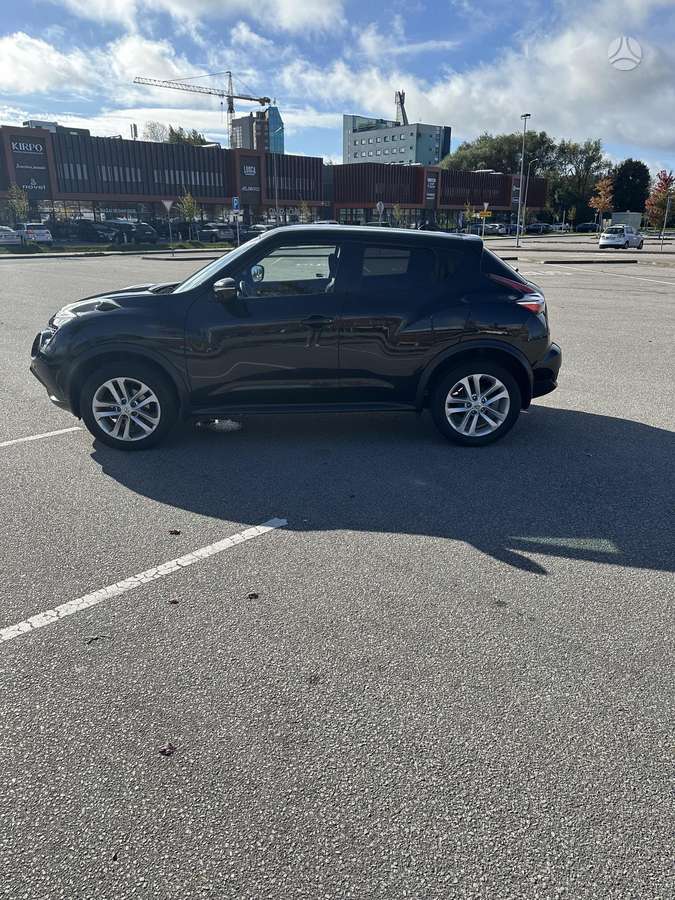 Nissan Juke, off-road / crossover