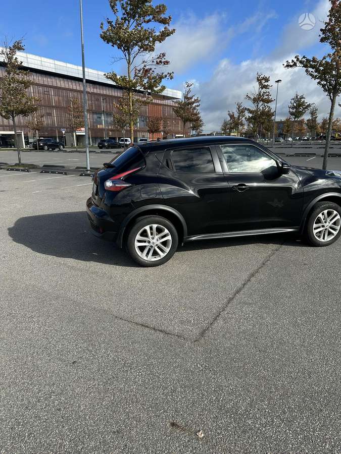 Nissan Juke, off-road / crossover