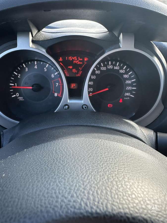 Nissan Juke, off-road / crossover