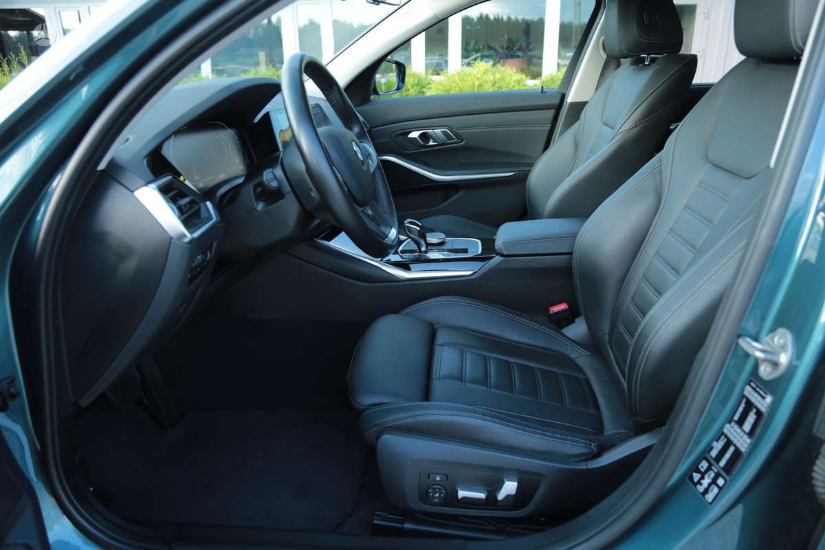 BMW 320, 2.0 l., Универсал