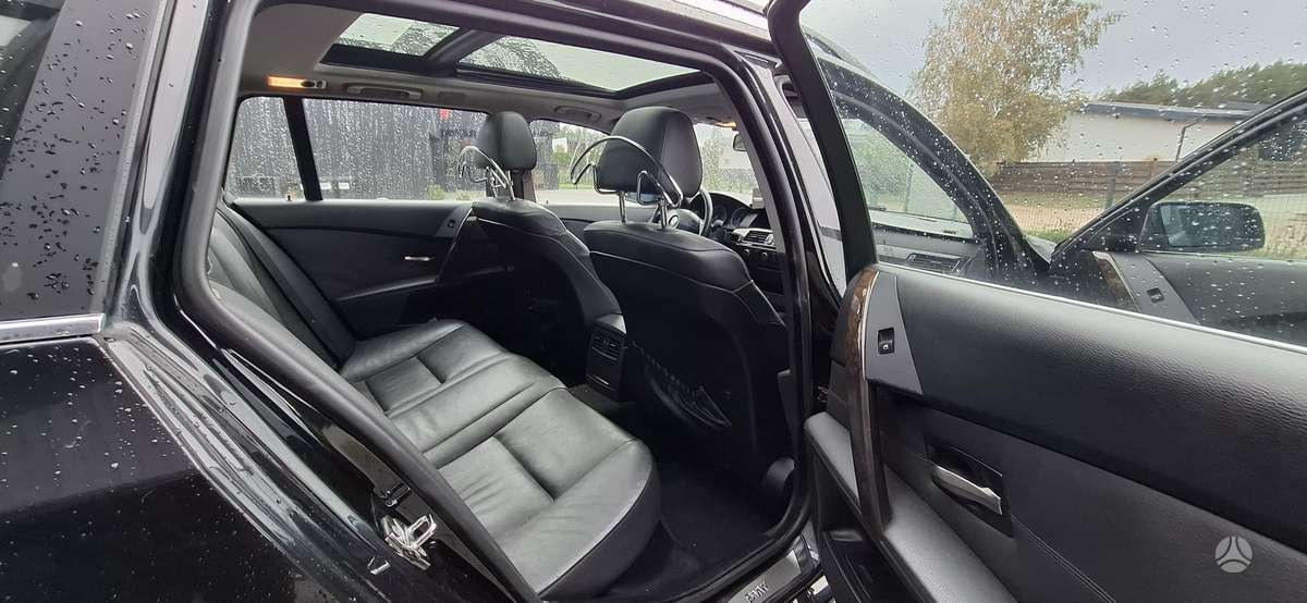 BMW 525, 2.5 l., Универсал