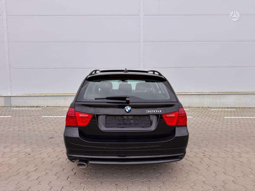 BMW 320, 2.0 l., wagon