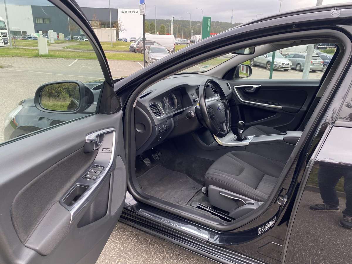 Volvo V60, 2.0 l., wagon