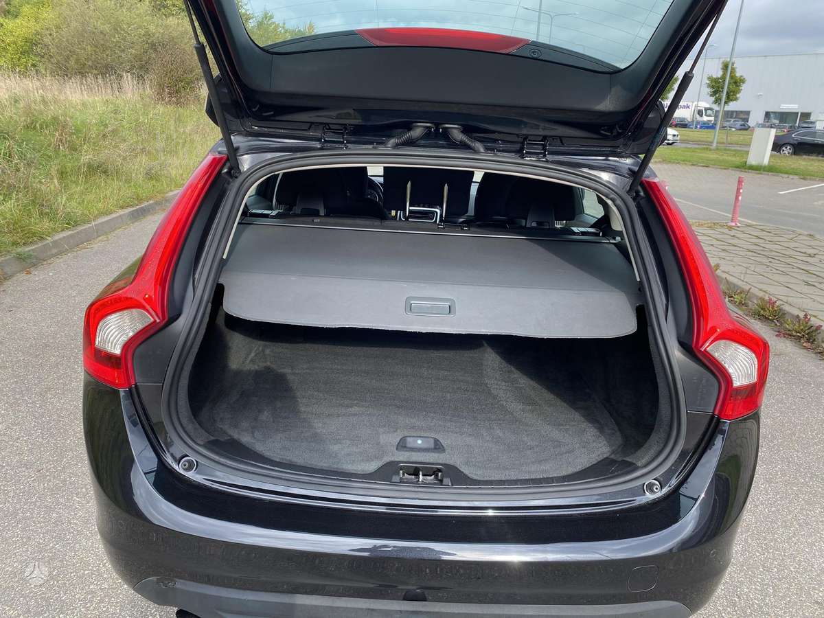 Volvo V60, 2.0 l., Универсал