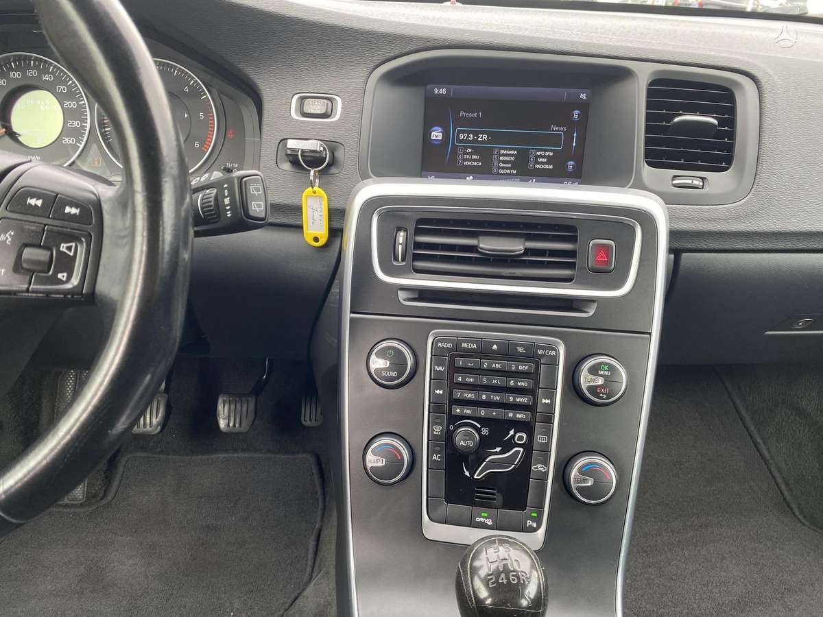 Volvo V60, 2.0 l., wagon