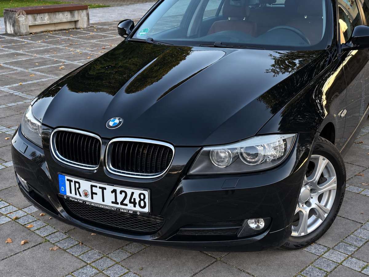 BMW 320, 2.0 l., universalas
