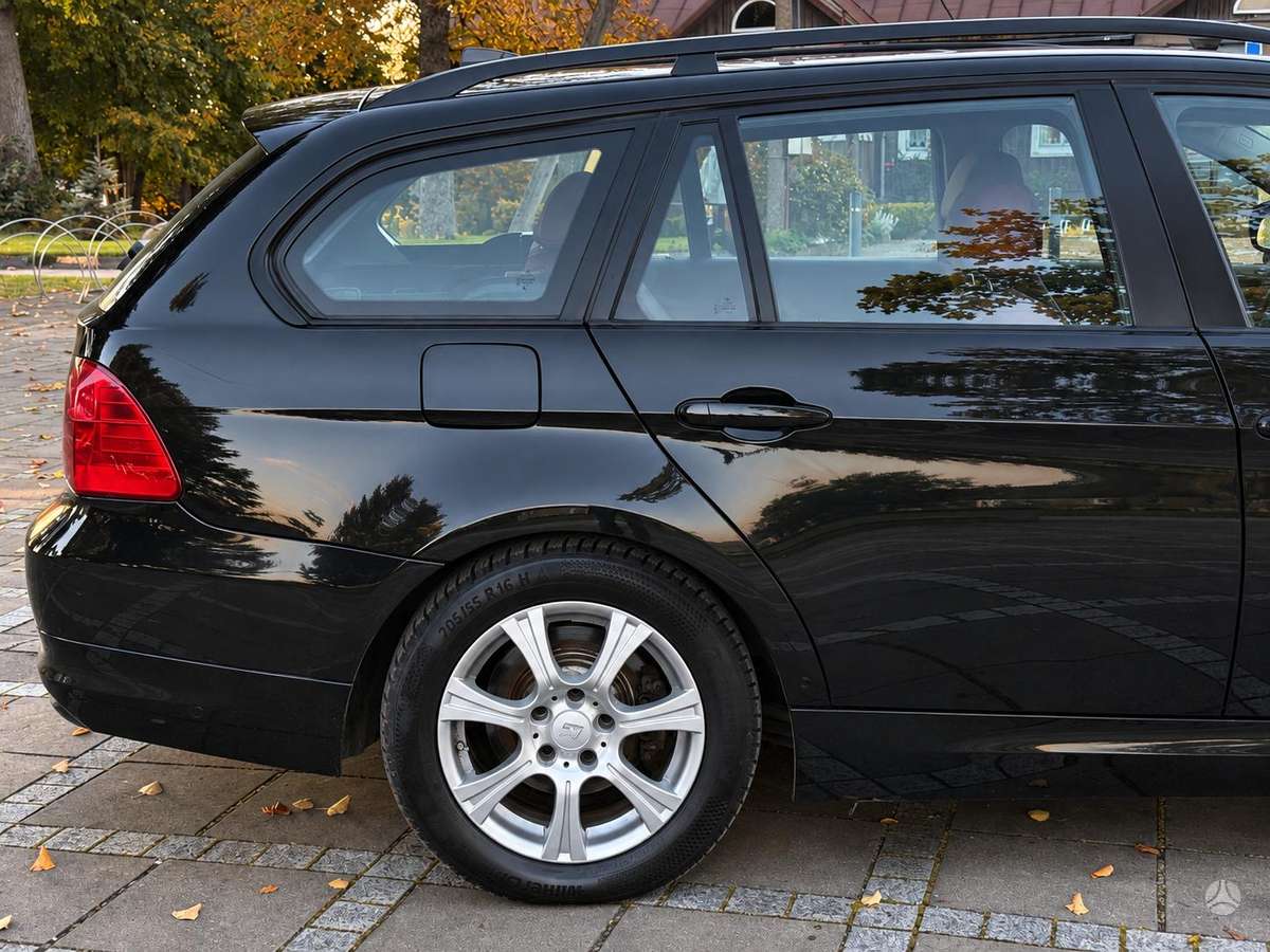 BMW 320, 2.0 l., universalas