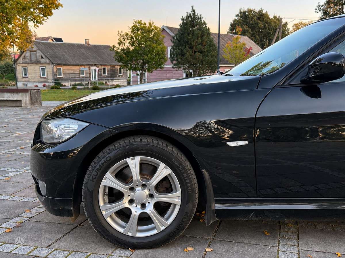 BMW 320, 2.0 l., universalas