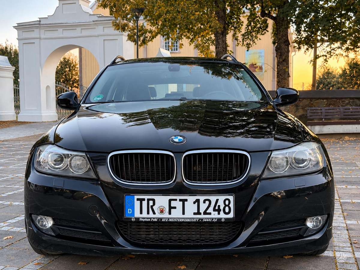 BMW 320, 2.0 l., wagon