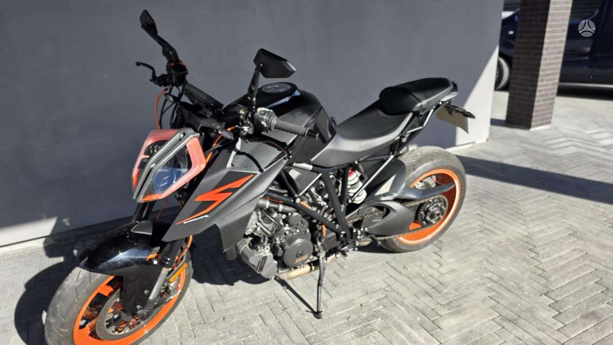 KTM Super Duke 1290cc, спортбайки / superbikes