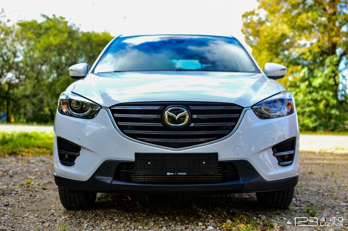 Mazda CX-5, 2.2 l., off-road / crossover
