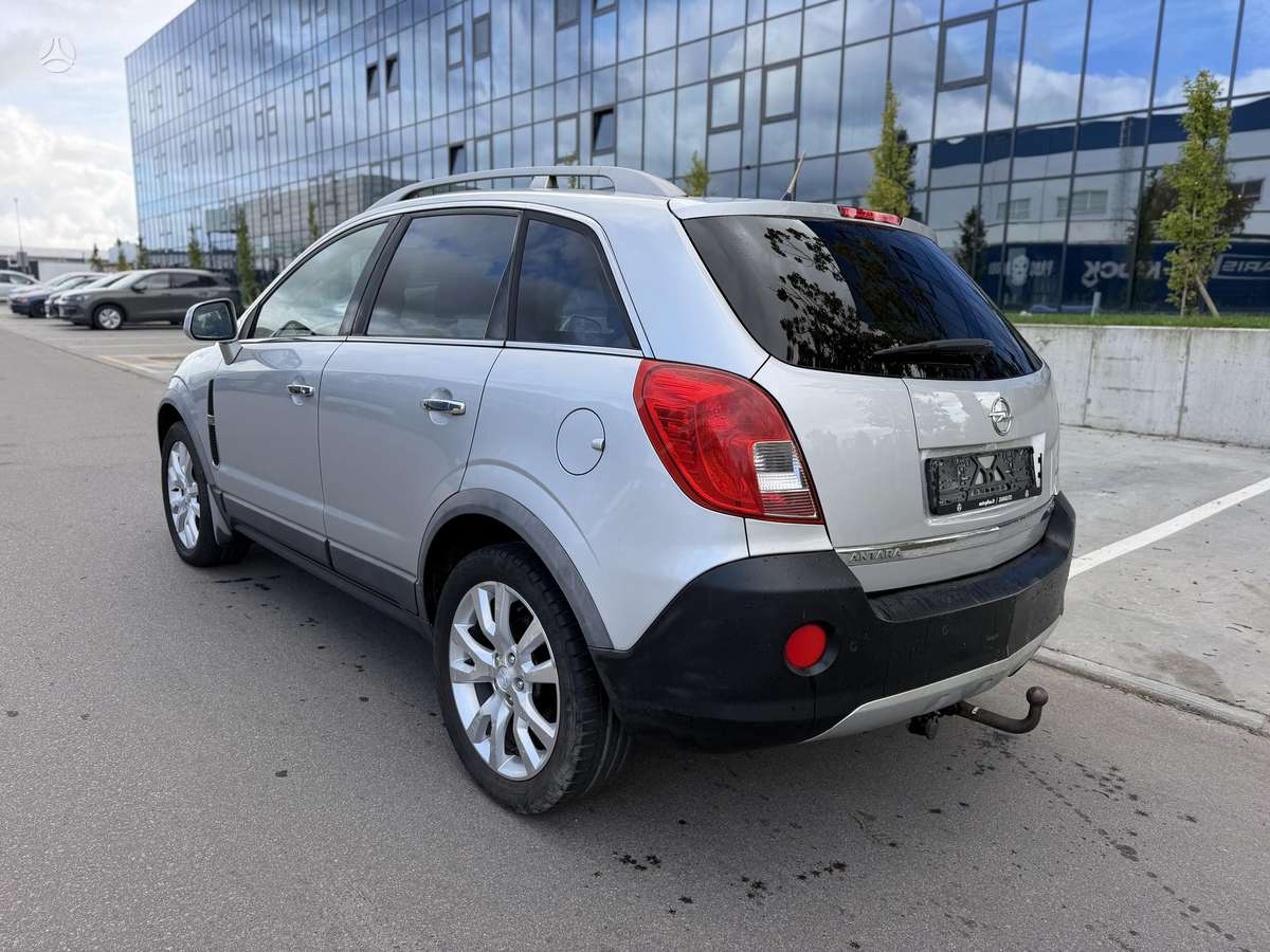 Opel Antara, 2.2 l., Внедорожник / Кроссовер