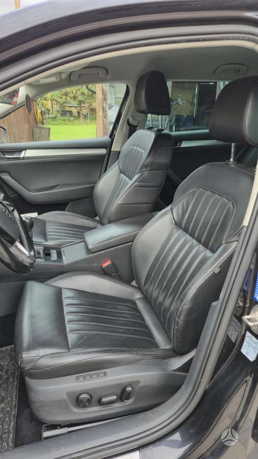 Skoda Superb, 1.6 l., Универсал