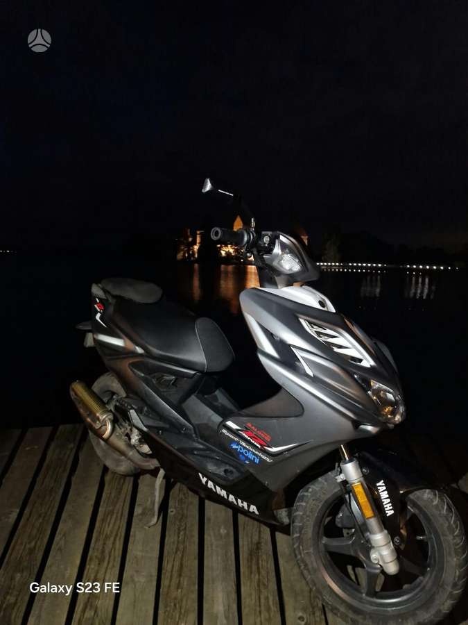 Yamaha Aerox, мотороллеры / мопеды