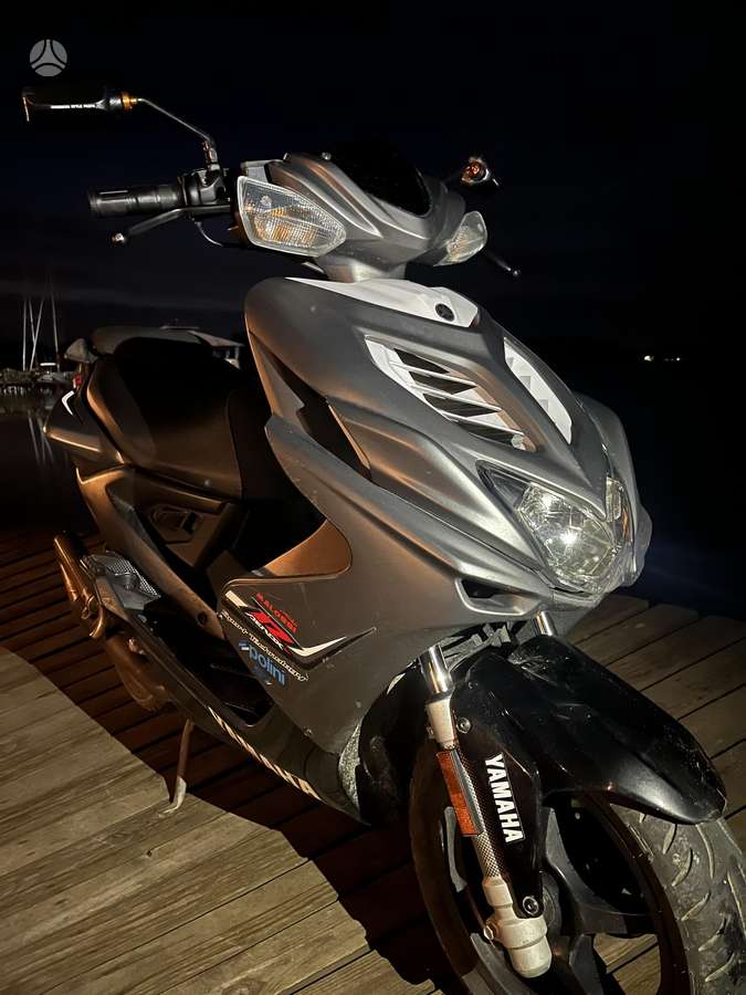 Yamaha Aerox, мотороллеры / мопеды