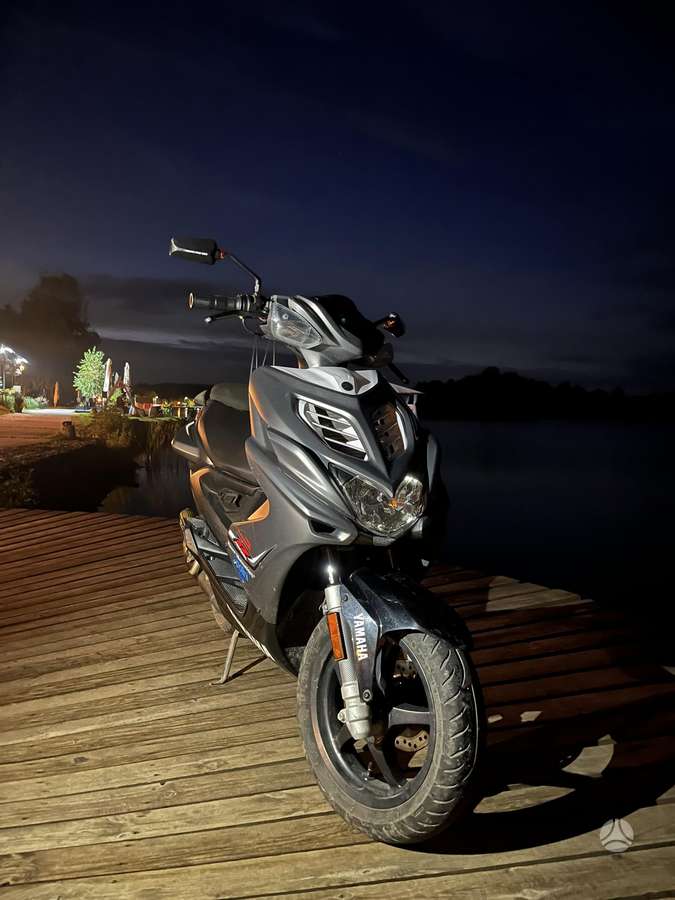 Yamaha Aerox, мотороллеры / мопеды